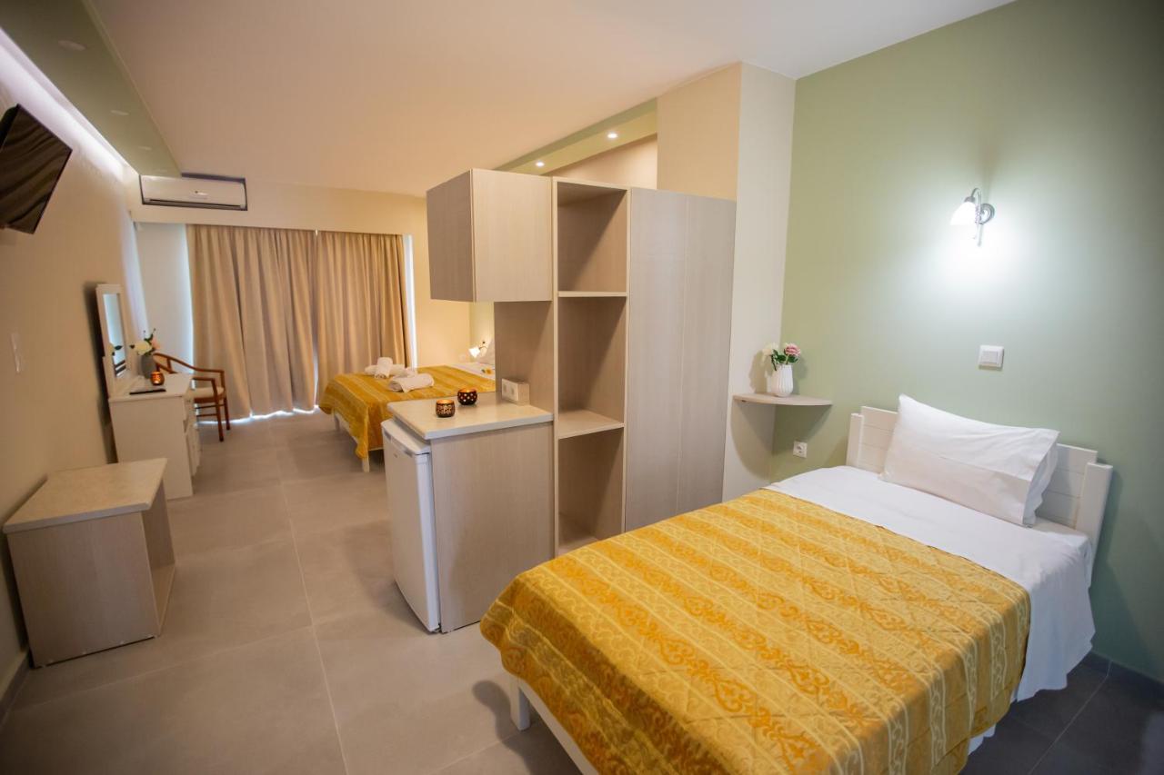 Hotel Chrisi Akti Nafpaktos Exterior foto