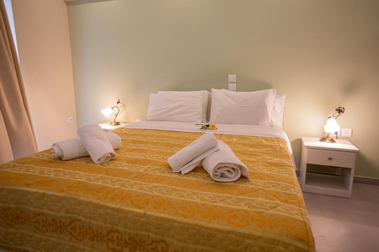 Hotel Chrisi Akti Nafpaktos Exterior foto
